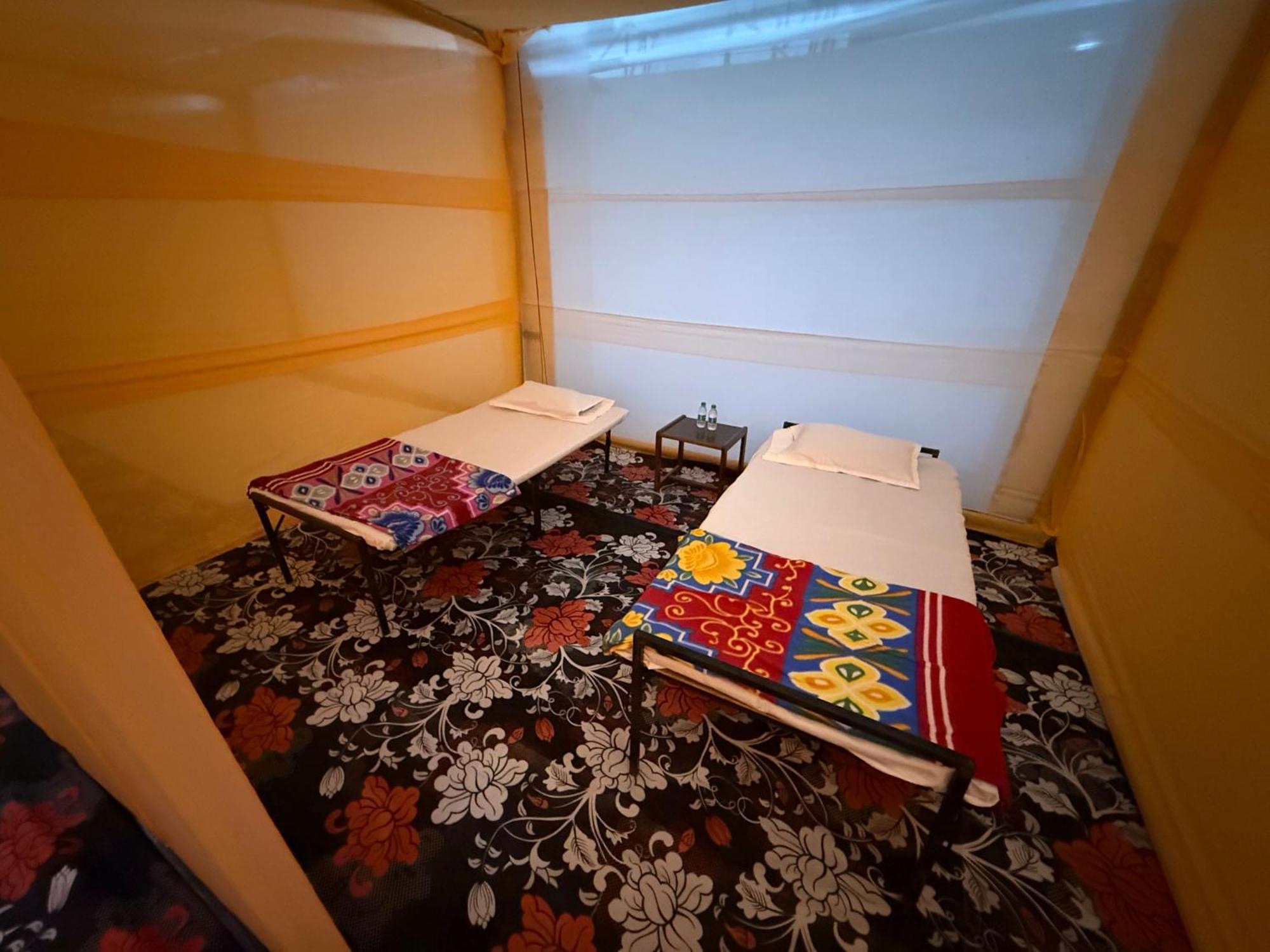 Arail Tent City Kumbh Cottage Mahakumbh -Near Arail Ghat And Naini Station Allāhābād Junction 外观 照片