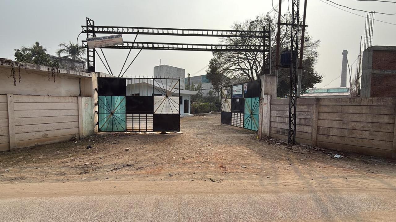 Arail Tent City Kumbh Cottage Mahakumbh -Near Arail Ghat And Naini Station Allāhābād Junction 外观 照片