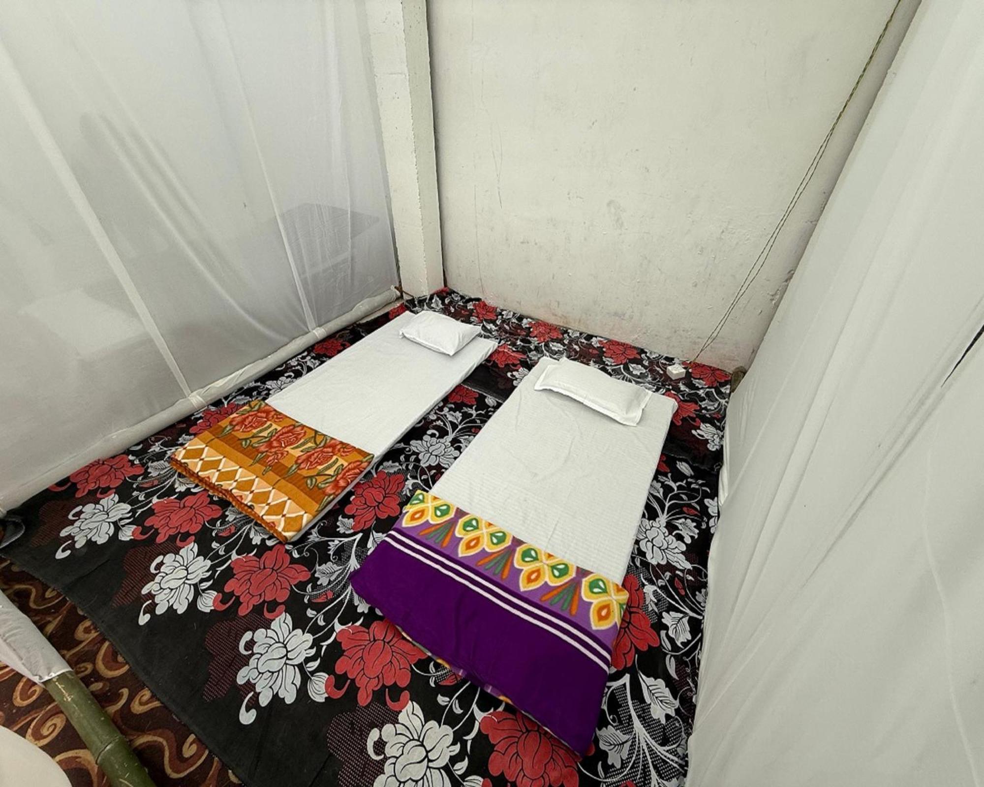 Arail Tent City Kumbh Cottage Mahakumbh -Near Arail Ghat And Naini Station Allāhābād Junction 外观 照片